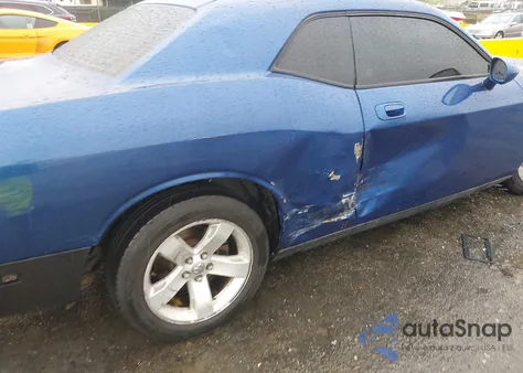 2010 Dodge Challenger Se z USA, uszkodzony, nr VIN 2B3CJ4DV8AH189602